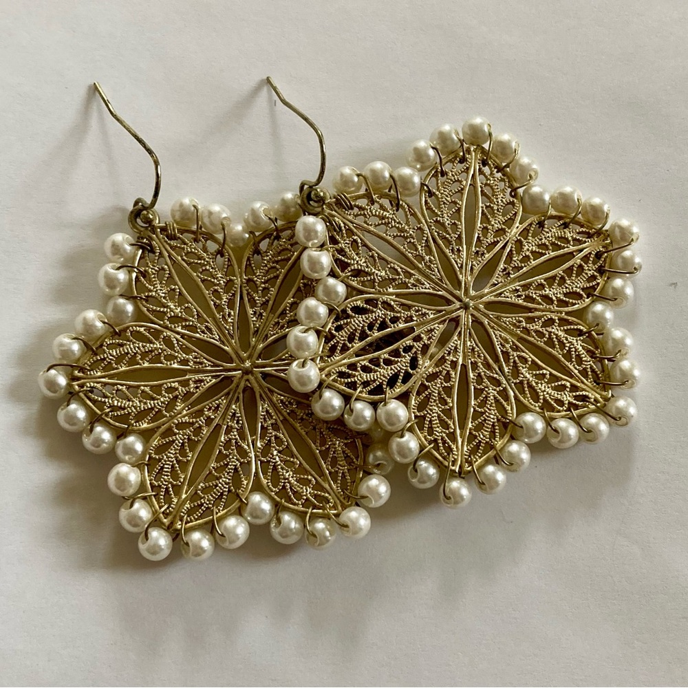 Gold & Pearl Star Flower Filigree Dangle Earrings